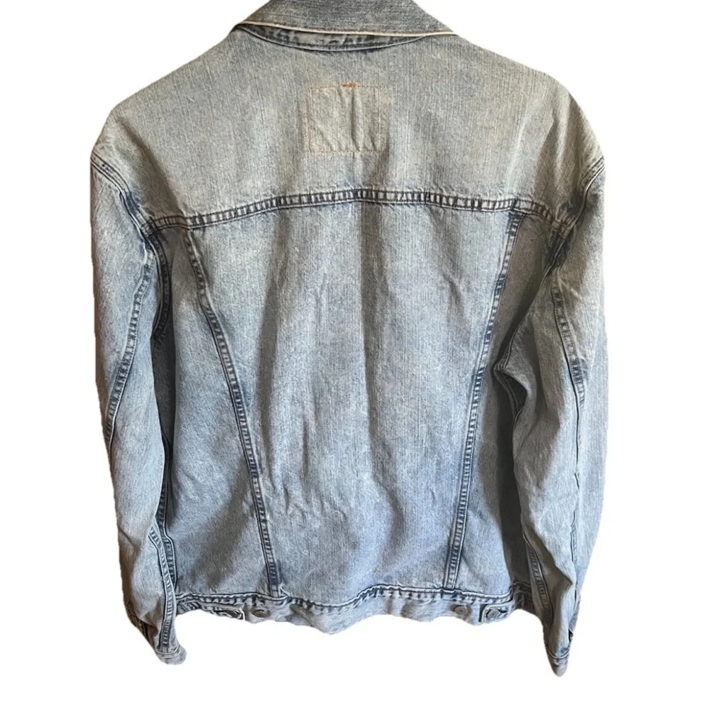 Levi’s 72334 Trucker Jacket XL Light Wash Denim Soft Broken-In Classic